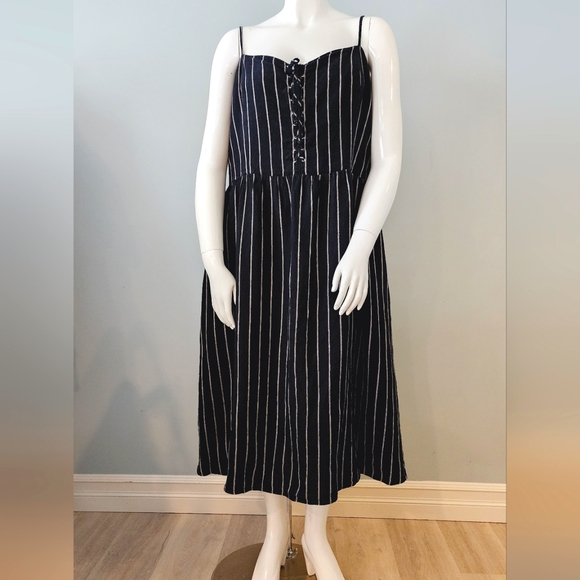 Reformation Dresses & Skirts - [22] Reformation Black & White Stripe Linen Dress